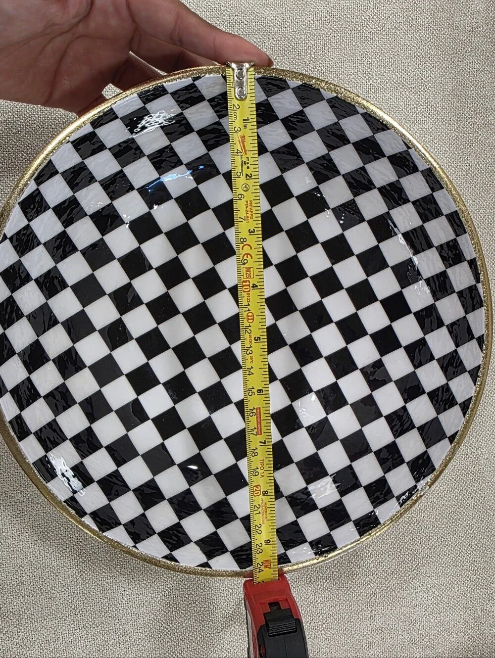 N/A ceramic pedestal